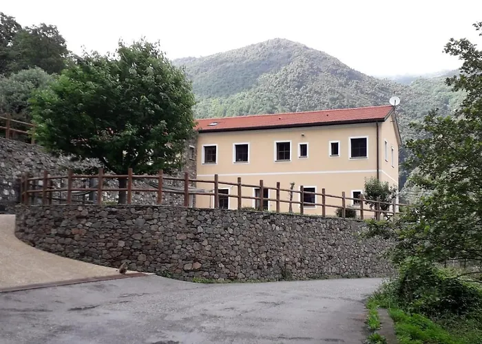 Sea Mountain 2 * Varazze